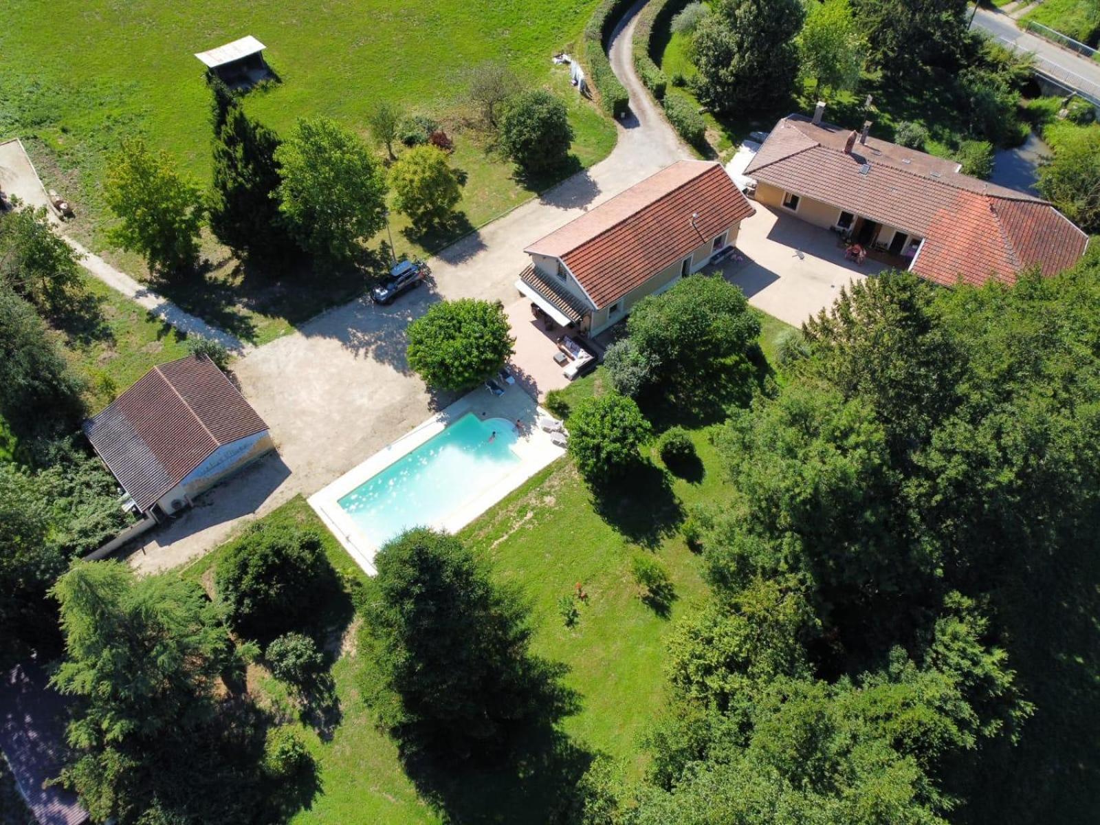 Gîte à la campagne avec piscine Biziat Exterior foto